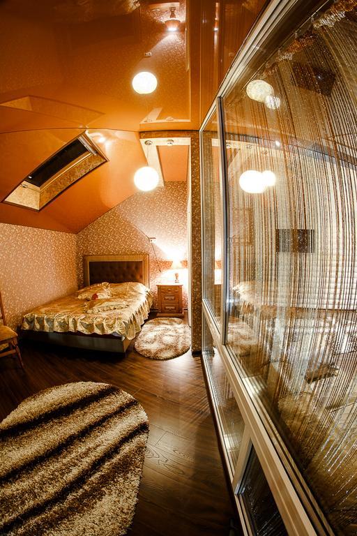 Diamond De Luxe Apartman Kolomija Kültér fotó