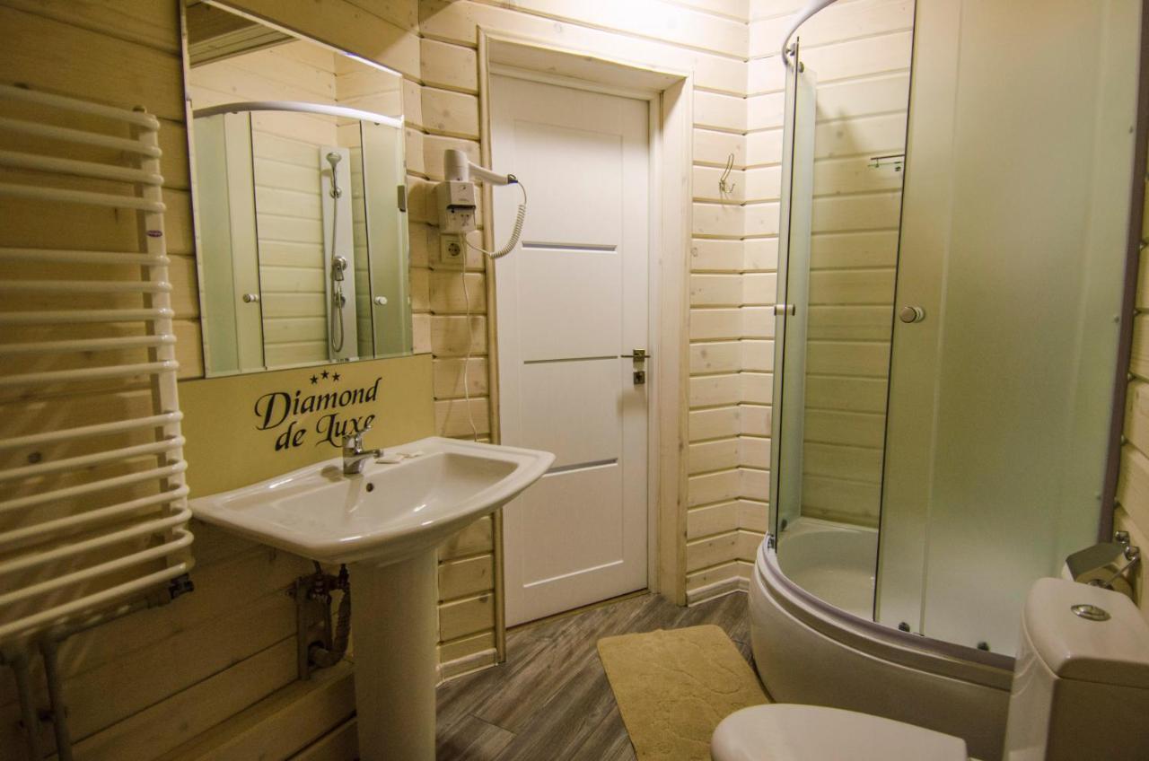 Diamond De Luxe Apartman Kolomija Kültér fotó